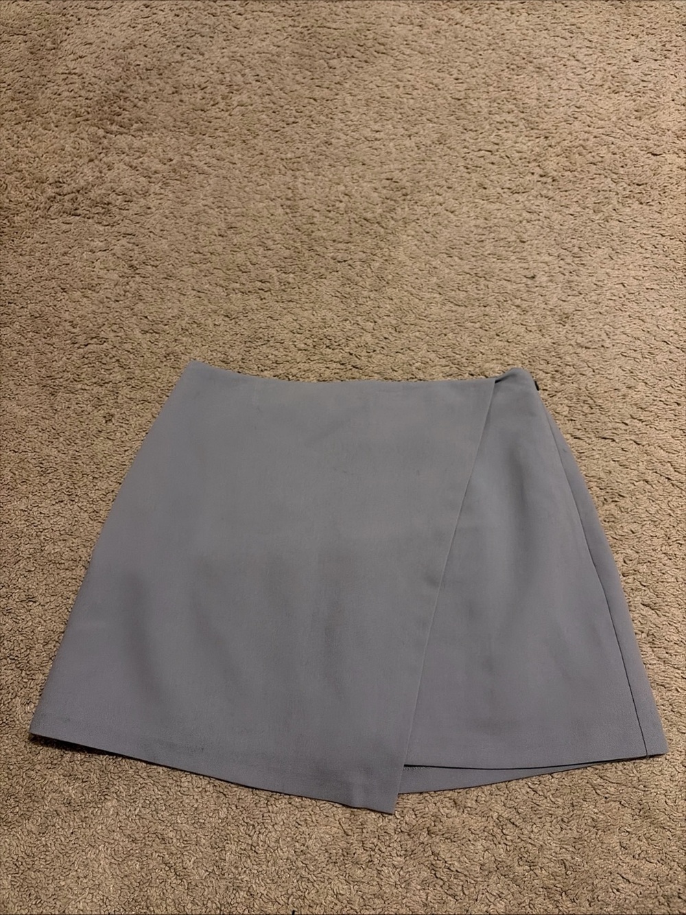 Womens Abercrombie Light Gray Mini Skirt Skort Size Medium